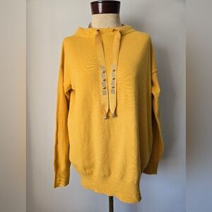 LES ÉTOILES CLAIRES PARIS Wool/ Cashmere Boatneck Mustard Sweater. Size Sm/ Med
